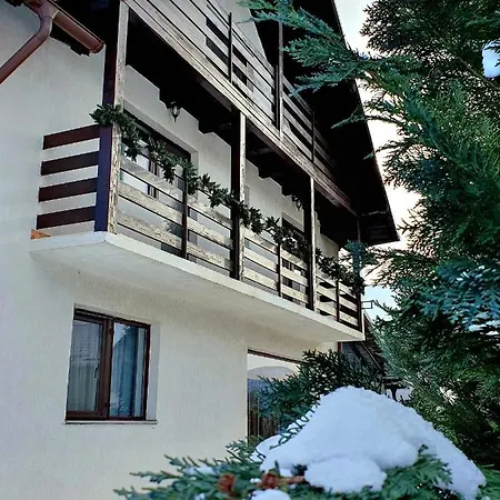 Flora In *